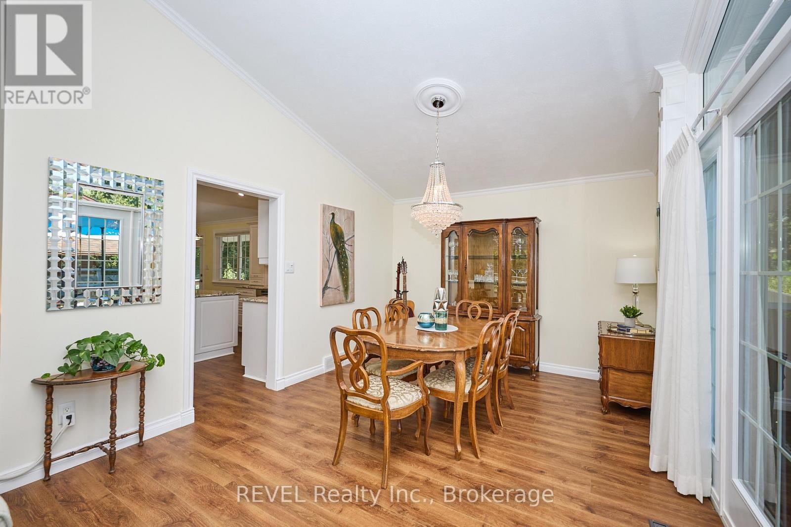Photo 7 of 51 Pancake Lane, Pelham ON