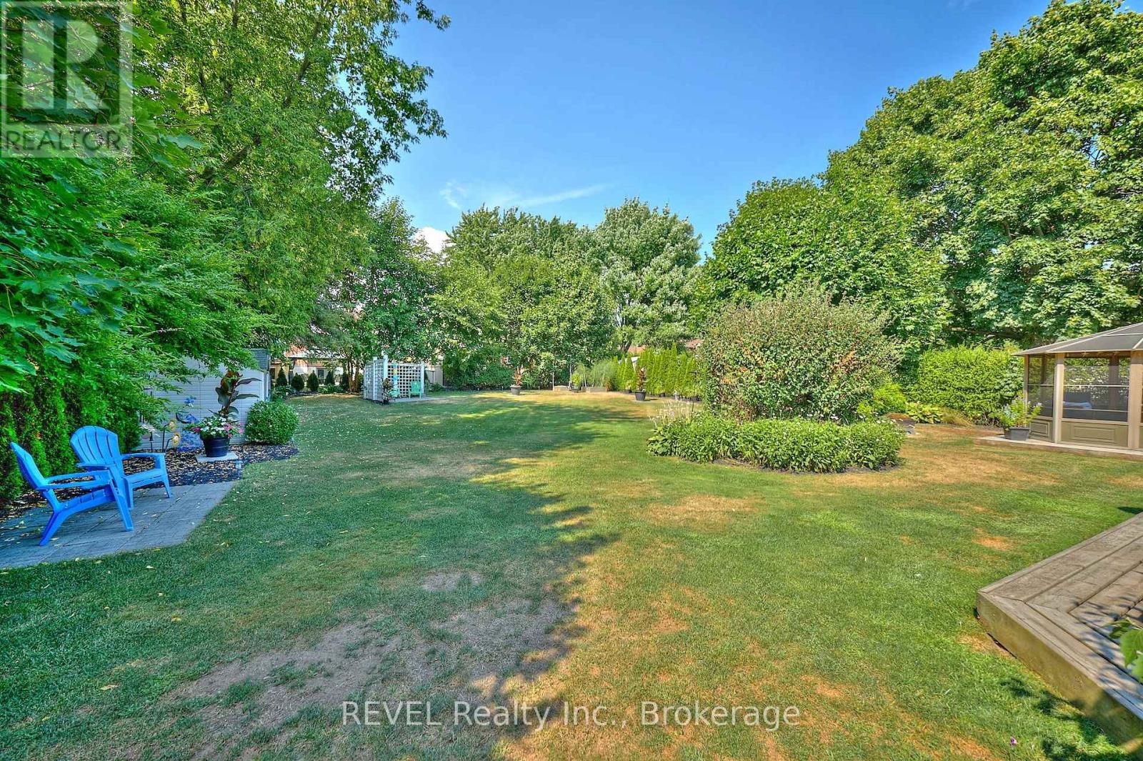 Photo 15 of 51 Pancake Lane, Pelham ON