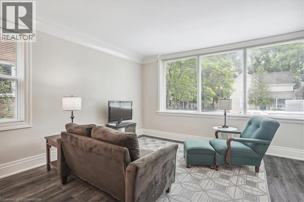 Photo 12 of 38 Viewpoint Avenue Unit 1, Hamilton ON