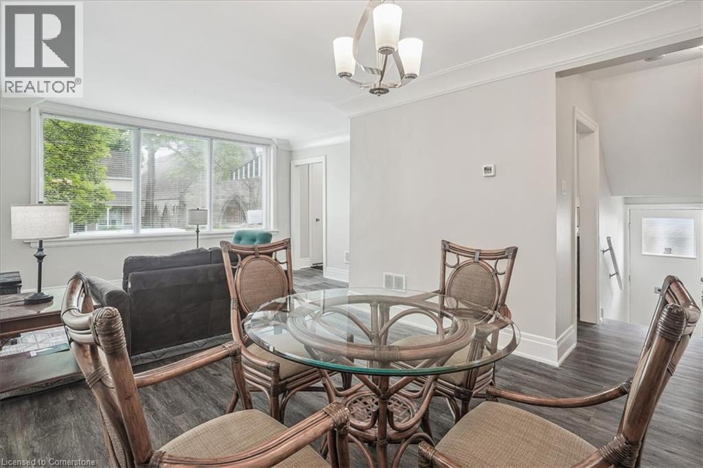 Photo 8 of 38 Viewpoint Avenue Unit 1, Hamilton ON