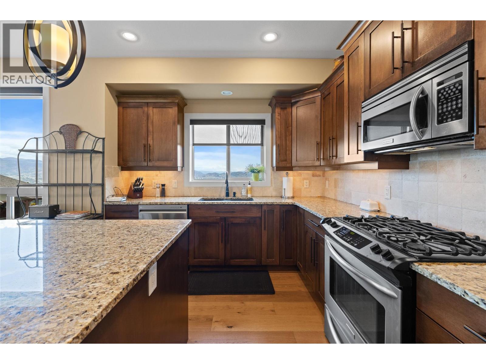  774 Kuipers Crescent, Kelowna