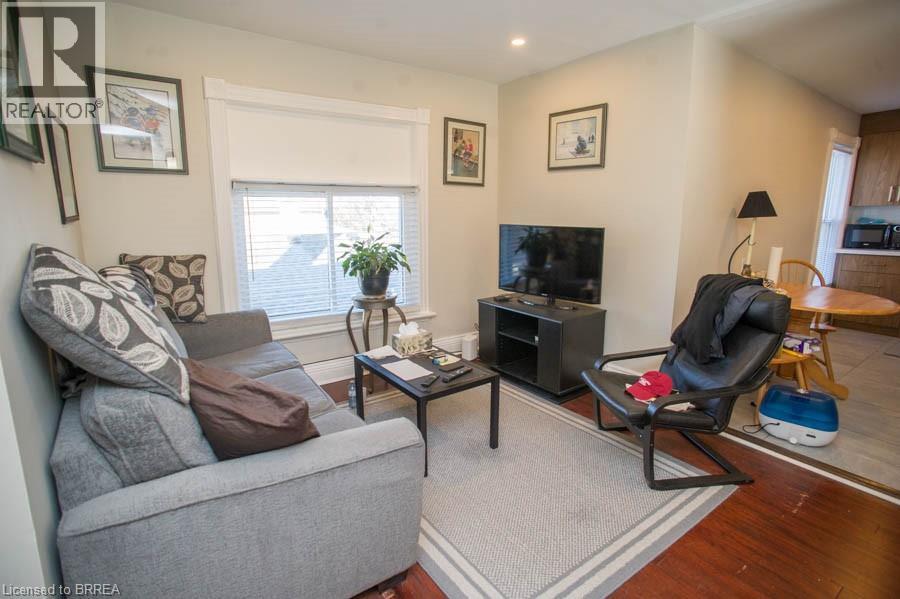 Photo 23 of 282 Darling Street, Brantford ON