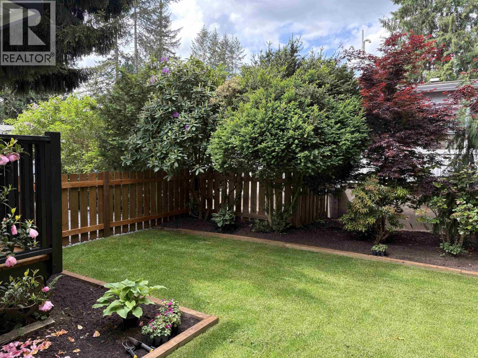 Photo 10 of 33 23325 Calvin Crescent, Maple Ridge BC