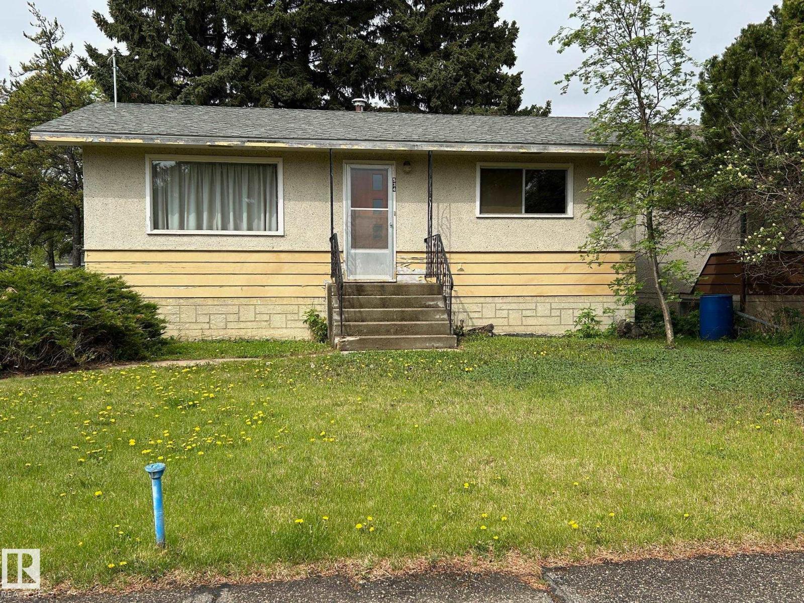 Photo 43 of 534 5 St, Thorhild AB