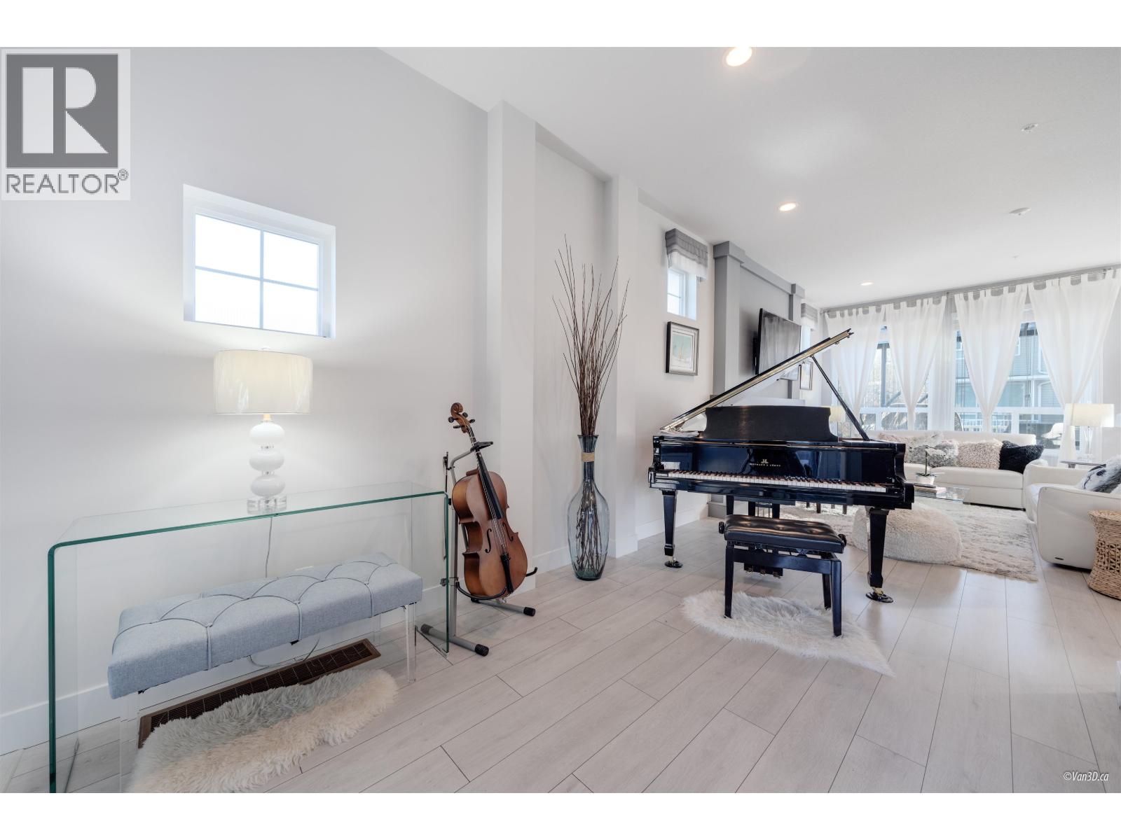 Photo 12 of 10338 238 A Street, Maple Ridge BC