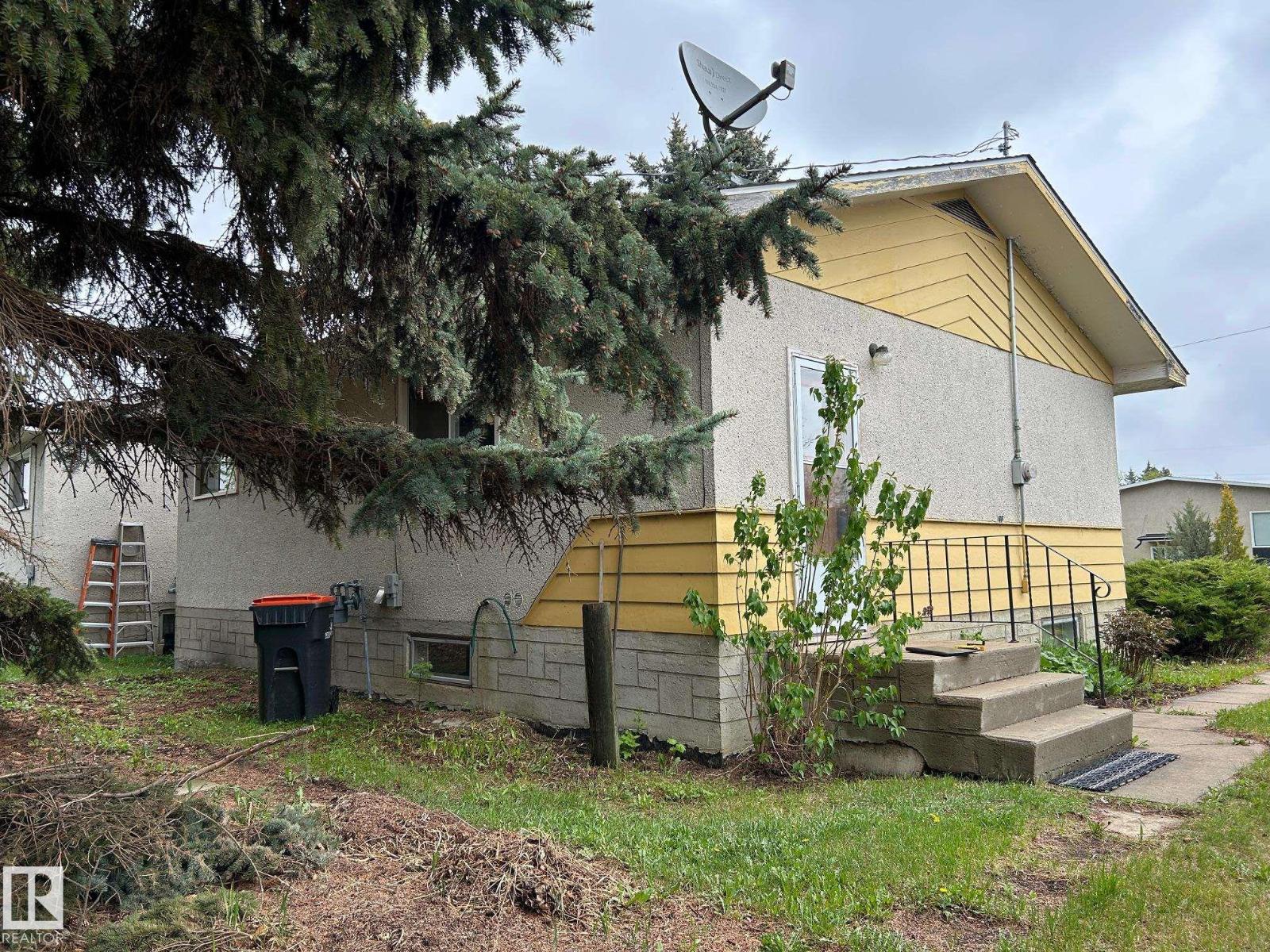 Photo 41 of 534 5 St, Thorhild AB