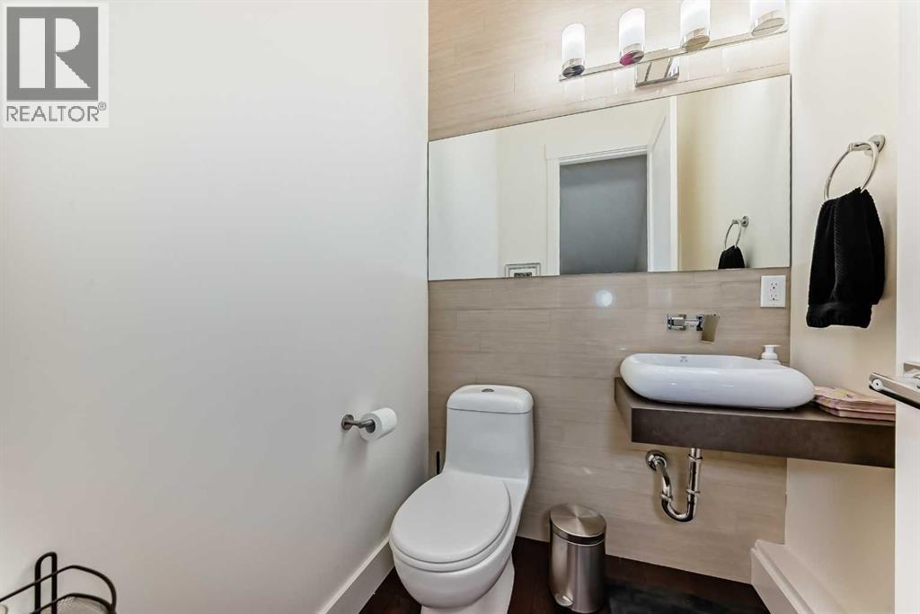 Single Family House for Sale in   Street SW Richmond Calgary 