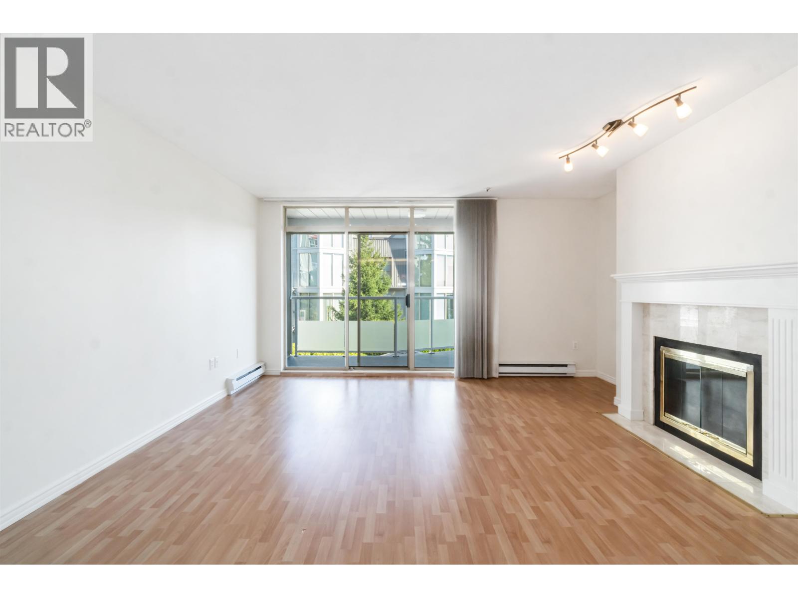Photo 19 of 306 48 Richmond Street, New Westminster BC