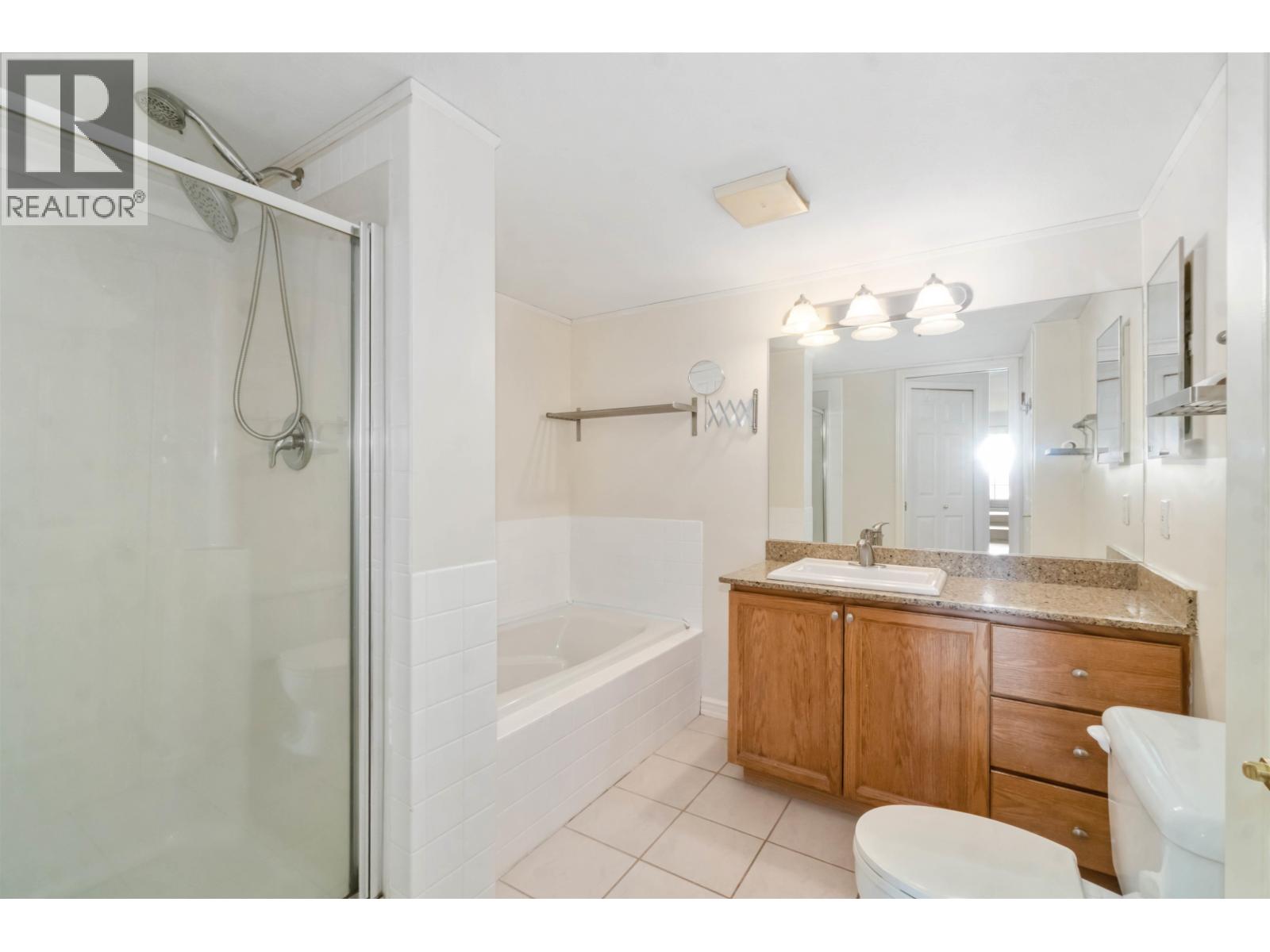 Photo 21 of 306 48 Richmond Street, New Westminster BC