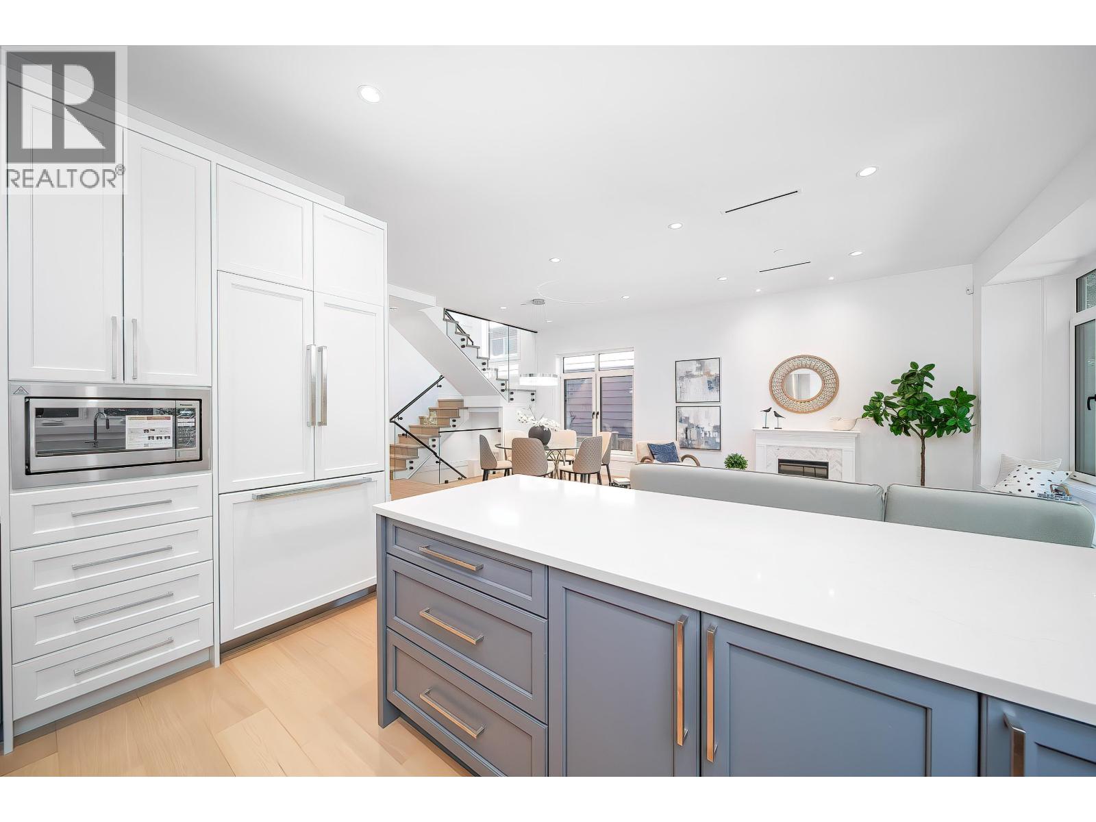 Photo 9 of 5838 Highbury Street, Vancouver BC