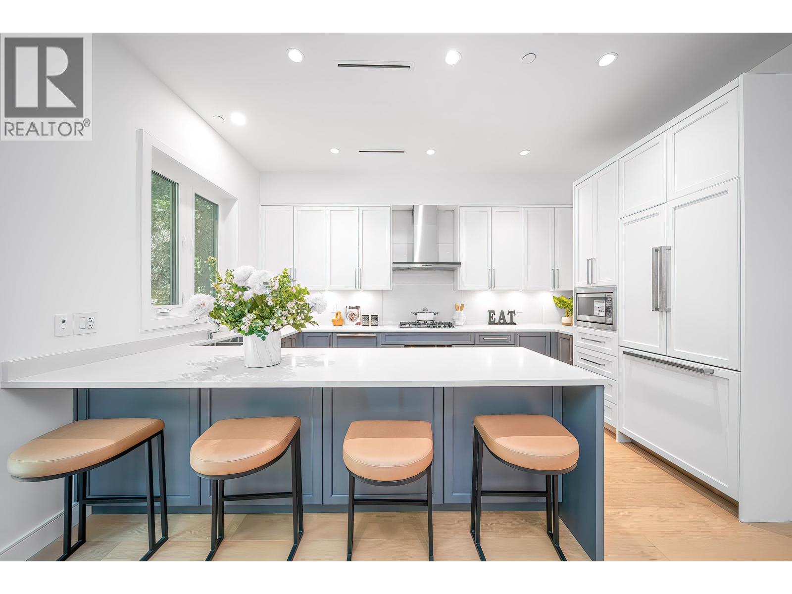 Photo 7 of 5838 Highbury Street, Vancouver BC
