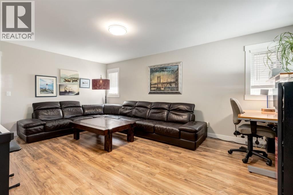 Single Family House for Sale in  Bridlerange Place SW Bridlewood Calgary 