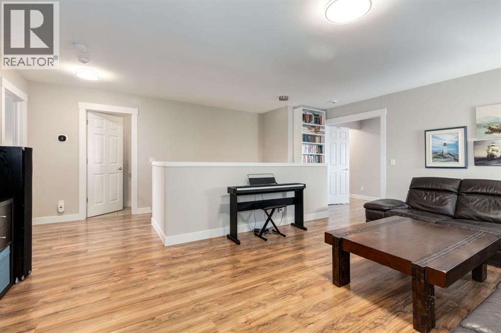 Single Family House for Sale in  Bridlerange Place SW Bridlewood Calgary 