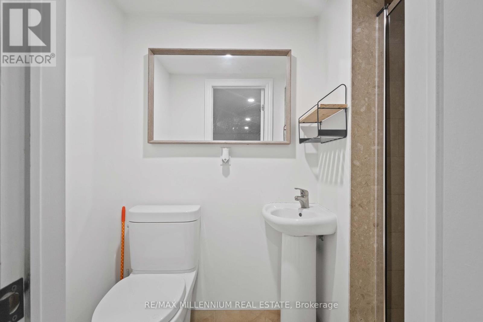 Photo 12 of 1350 Tatra Drive, Pickering ON
