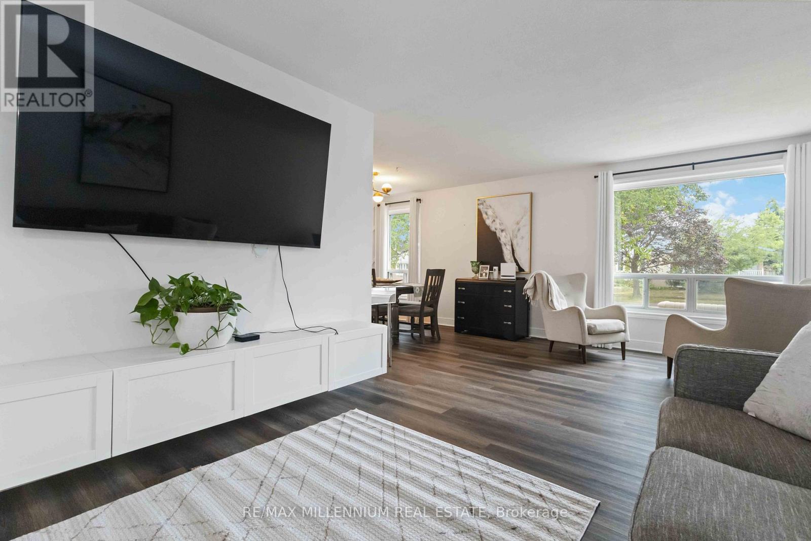 Photo 18 of 1350 Tatra Drive, Pickering ON