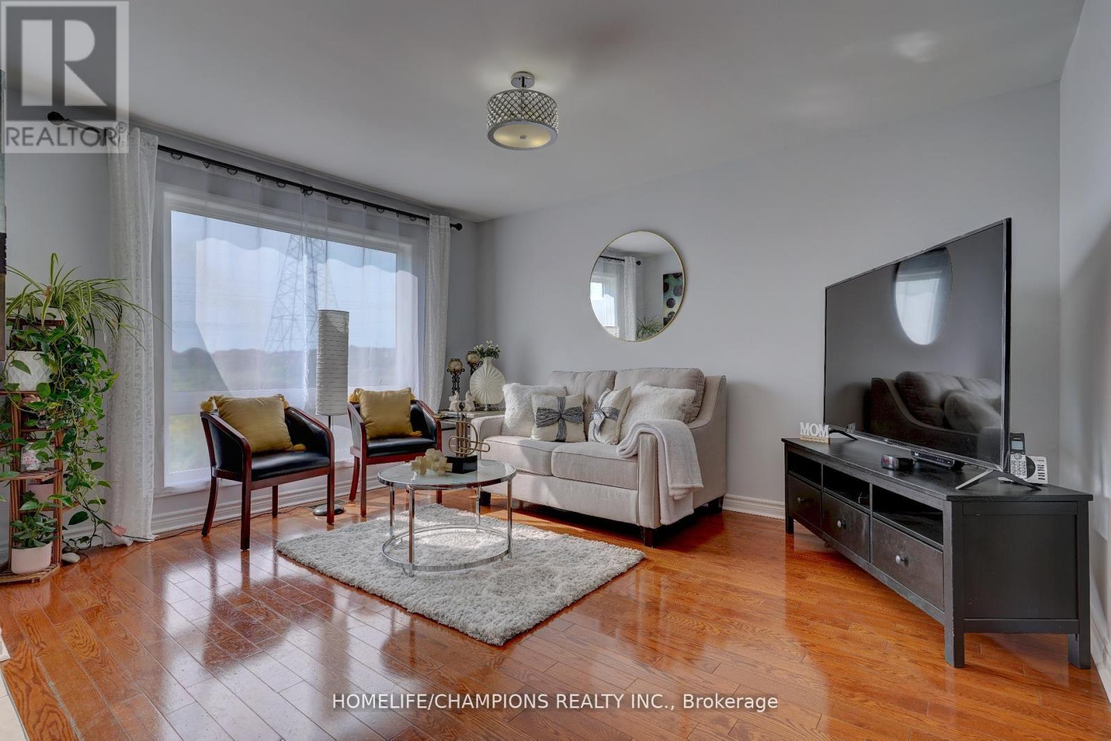 Photo 8 of 145 Raponi Circle, Toronto ON