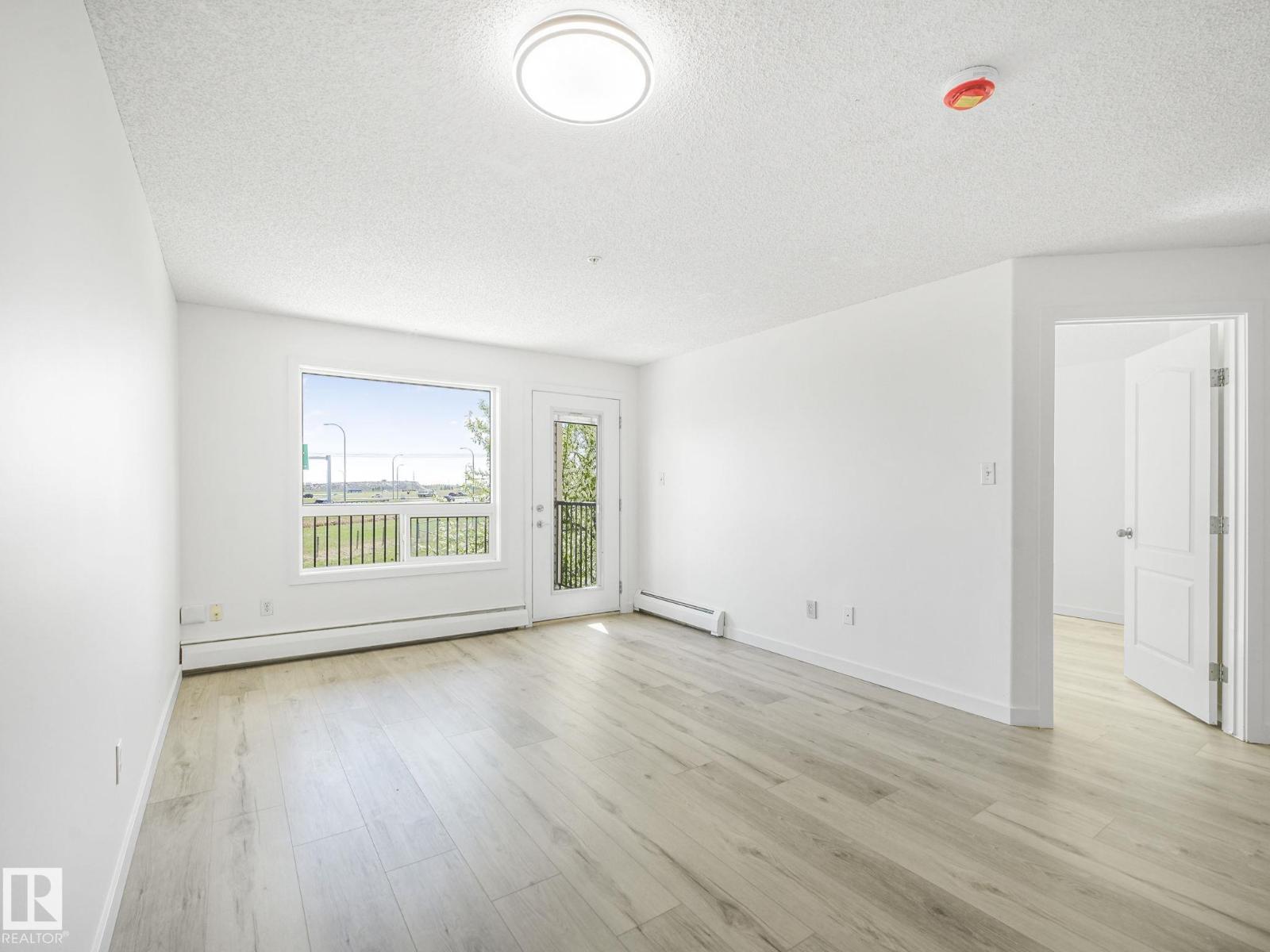 Photo 15 of 6208 7331 South Terwillegar Dr Nw, Edmonton AB