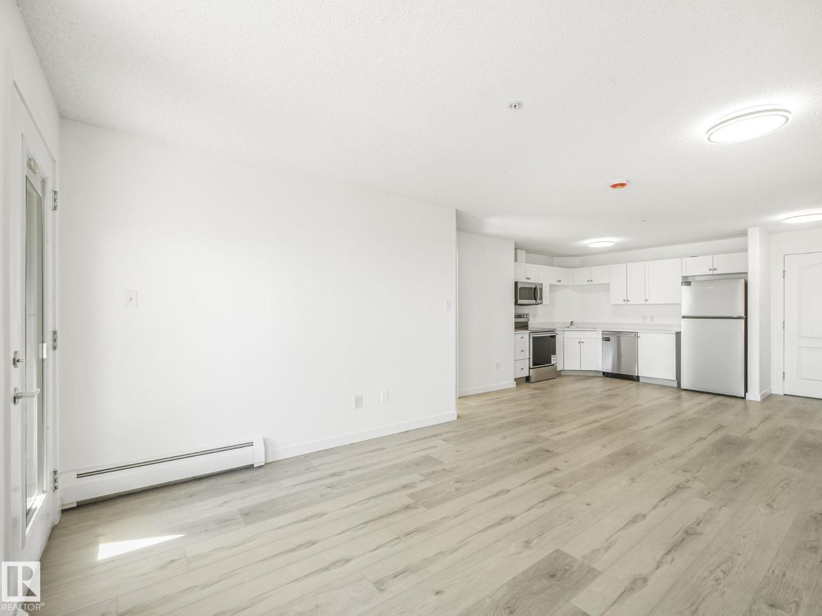 Photo 17 of 6208 7331 South Terwillegar Dr Nw, Edmonton AB