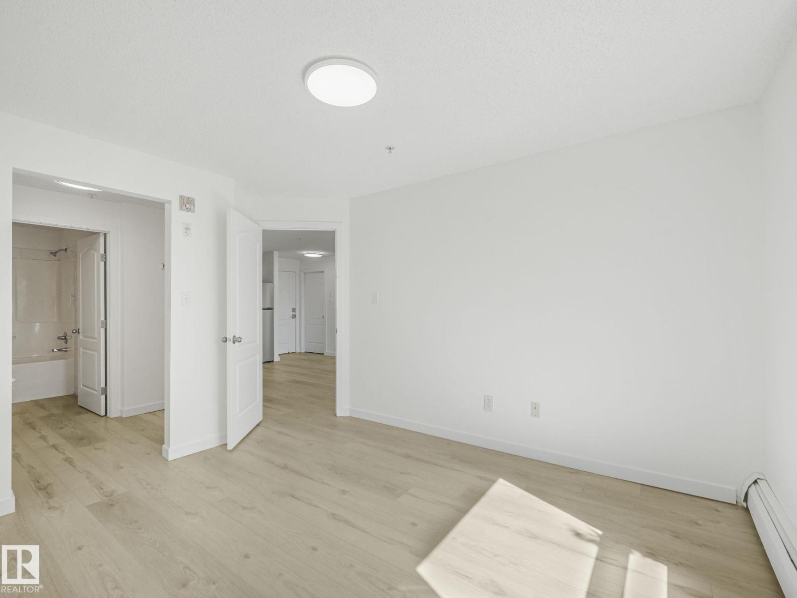 Photo 24 of 6208 7331 South Terwillegar Dr Nw, Edmonton AB