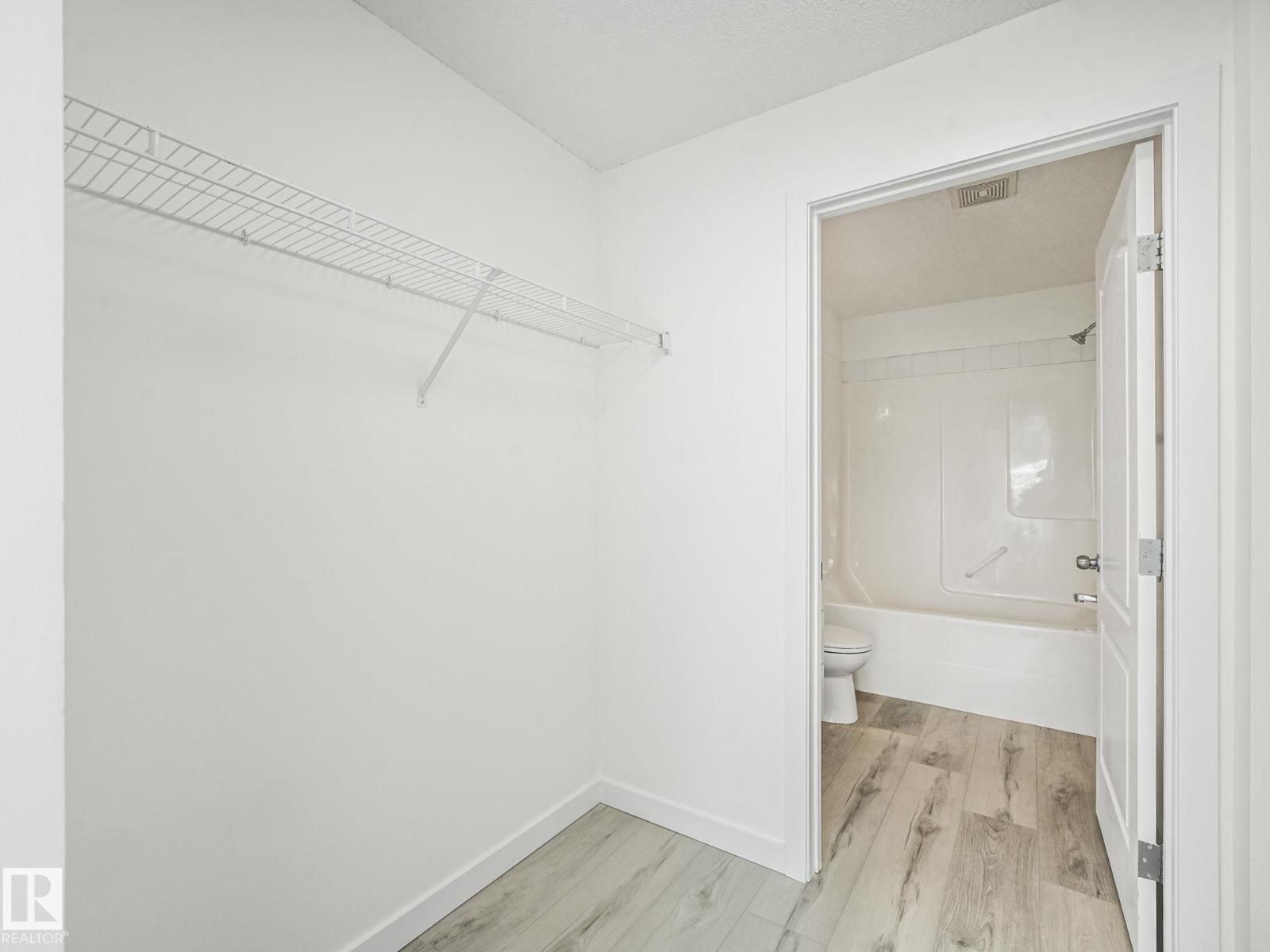 Photo 28 of 6208 7331 South Terwillegar Dr Nw, Edmonton AB