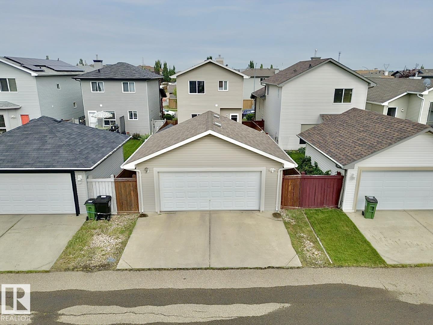 Photo 47 of 16112 43 St Nw, Edmonton AB
