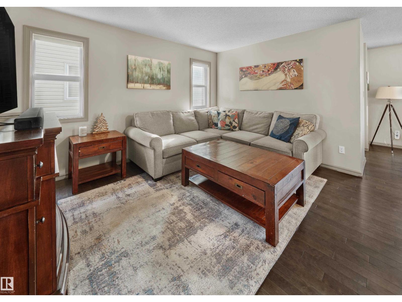 Photo 7 of 2114 Glenridding Wy Sw Sw, Edmonton AB