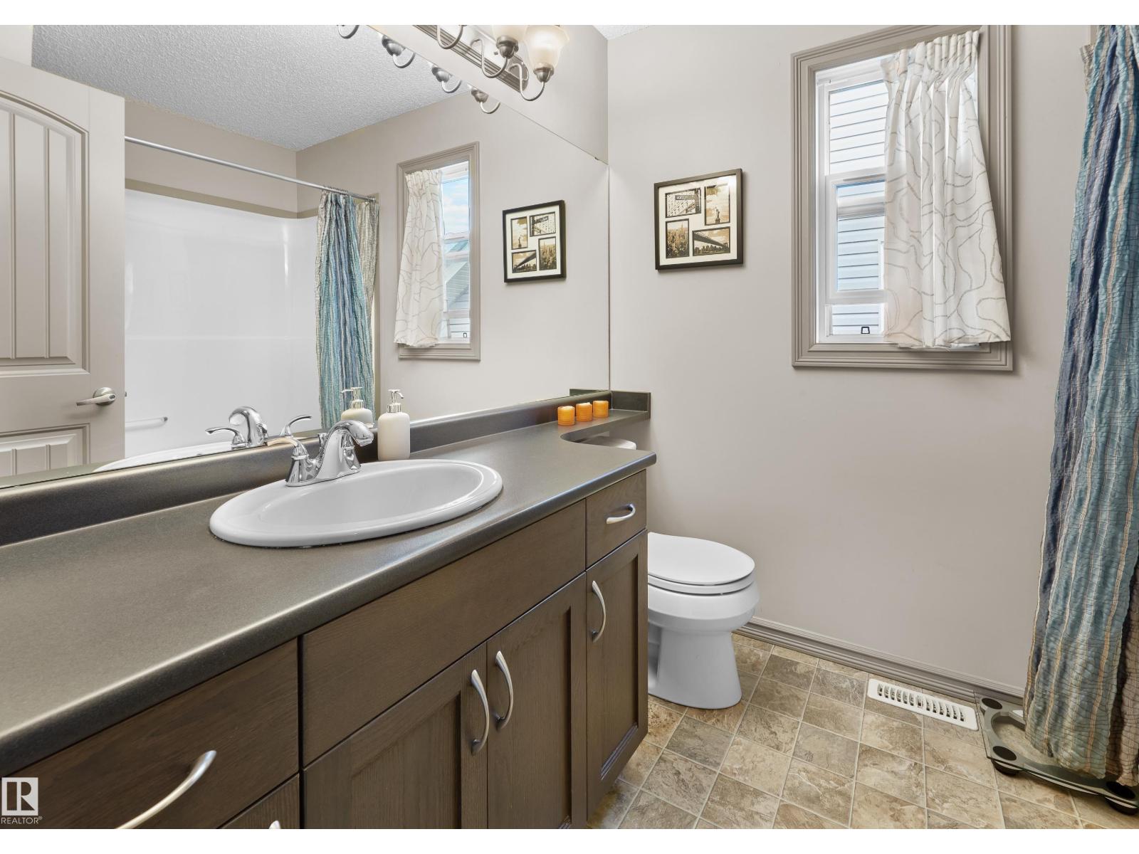 Photo 22 of 2114 Glenridding Wy Sw Sw, Edmonton AB