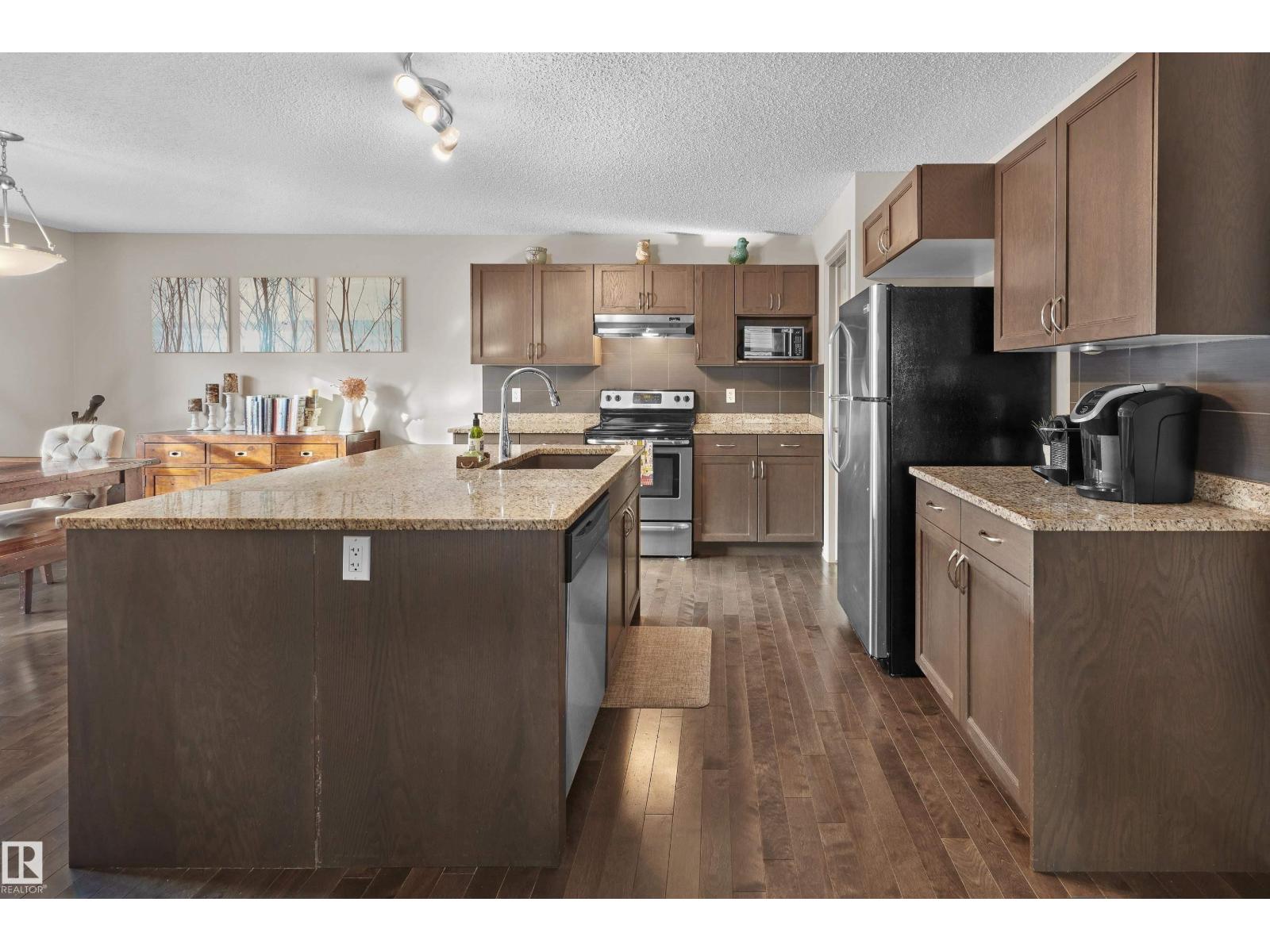 Photo 26 of 2114 Glenridding Wy Sw Sw, Edmonton AB