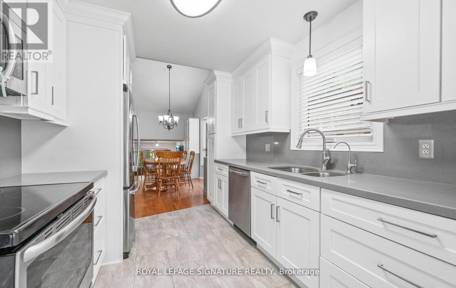 Photo 13 of 87 Green Briar Road, New Tecumseth ON