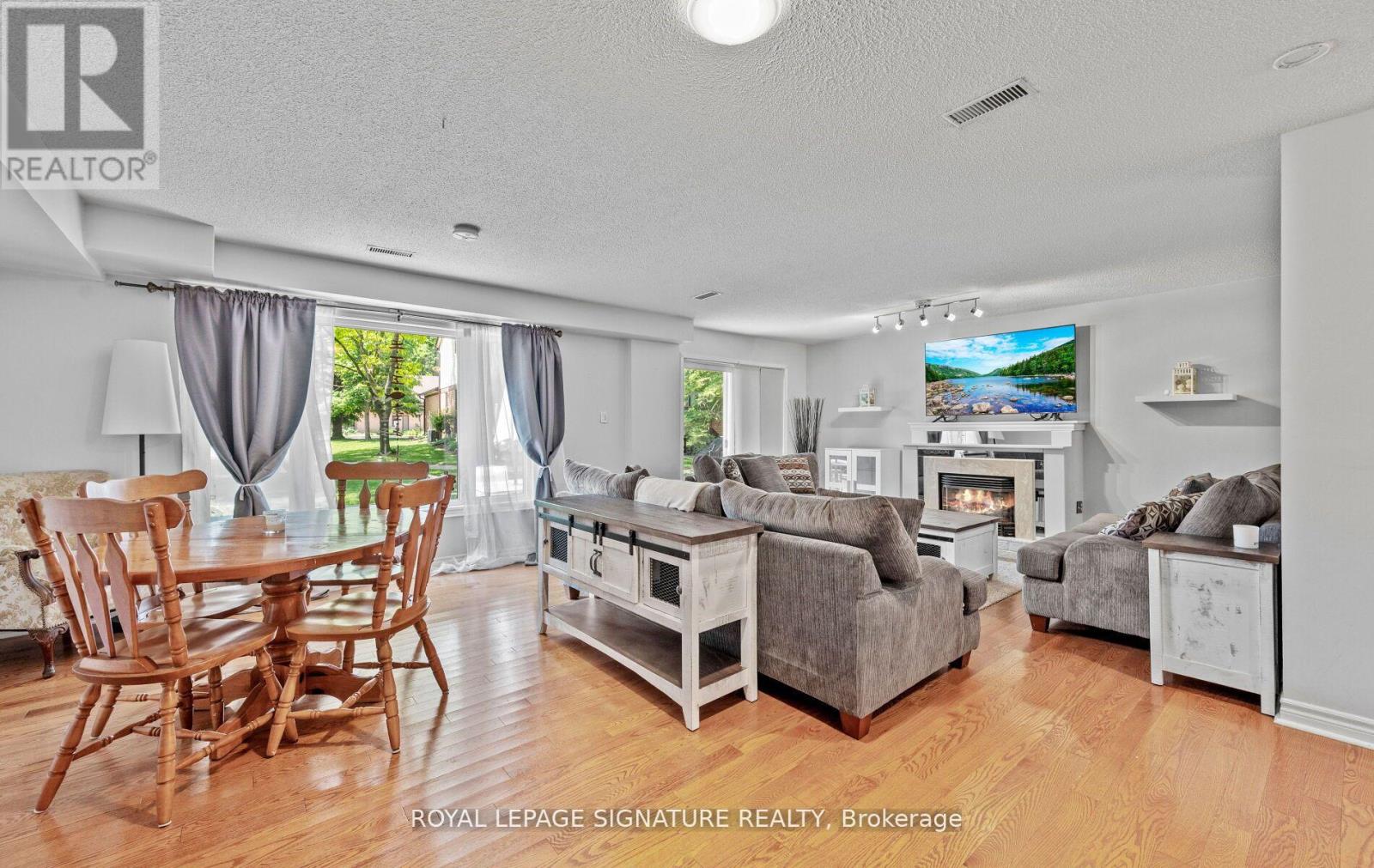 Photo 26 of 87 Green Briar Road, New Tecumseth ON