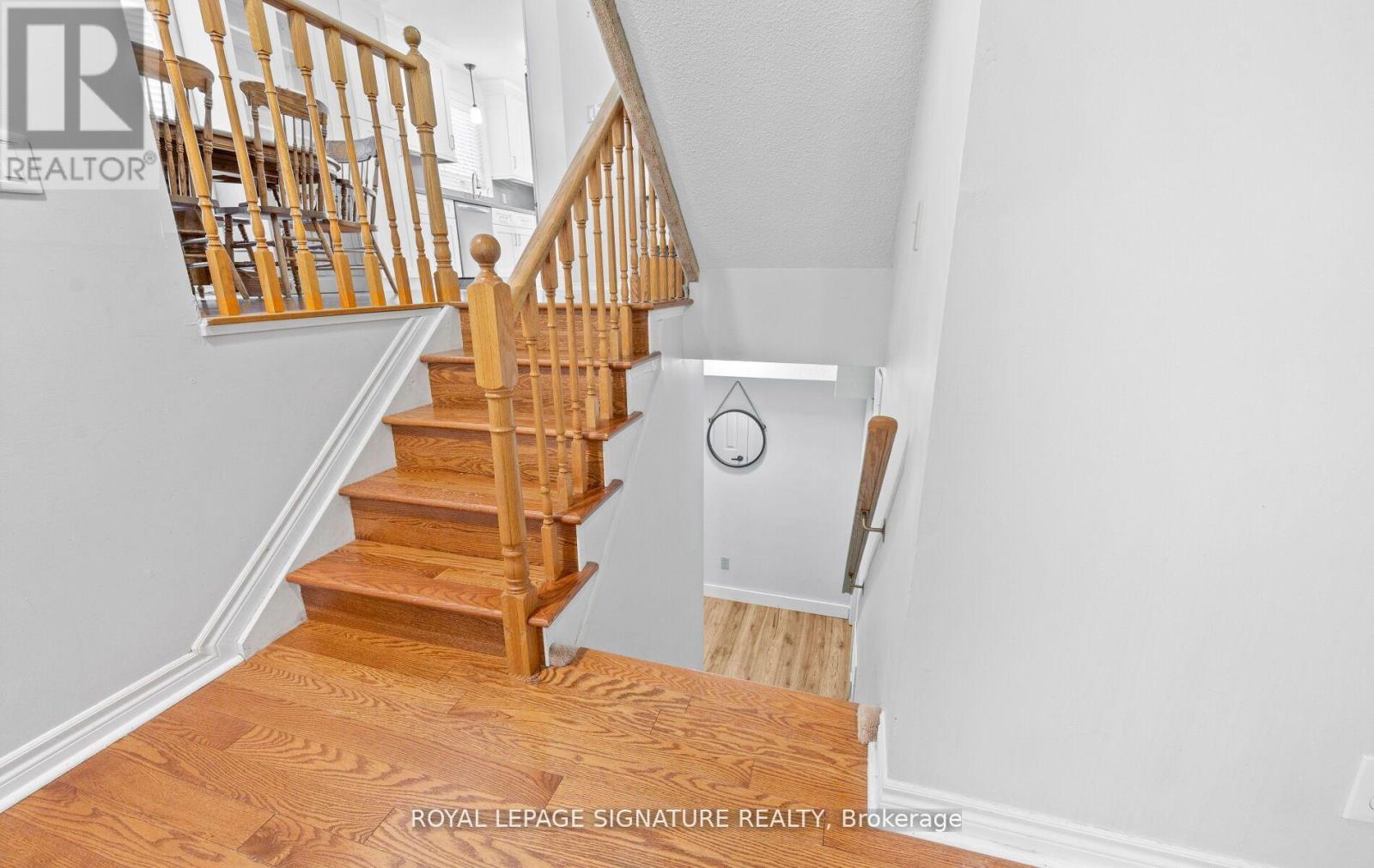 Photo 32 of 87 Green Briar Road, New Tecumseth ON