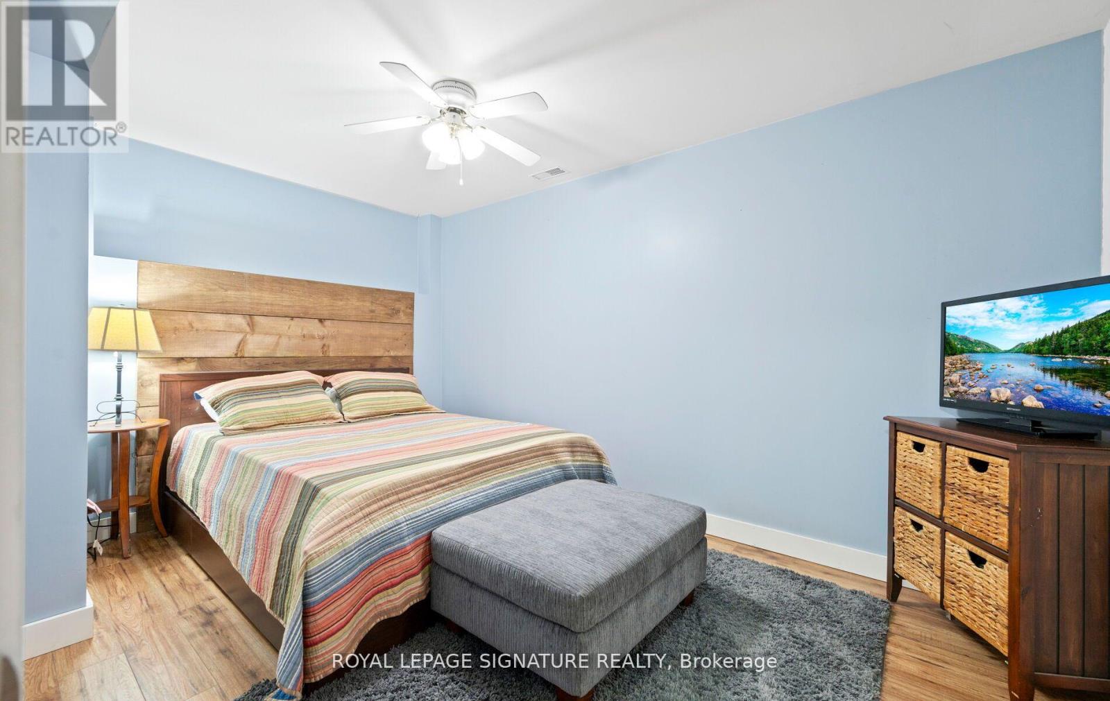 Photo 33 of 87 Green Briar Road, New Tecumseth ON