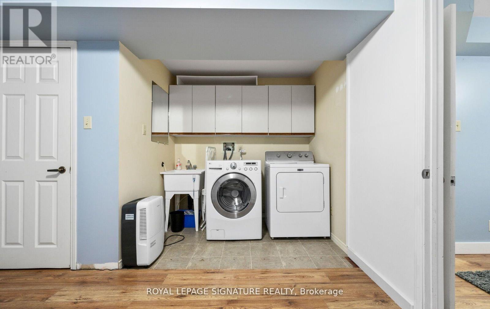 Photo 36 of 87 Green Briar Road, New Tecumseth ON