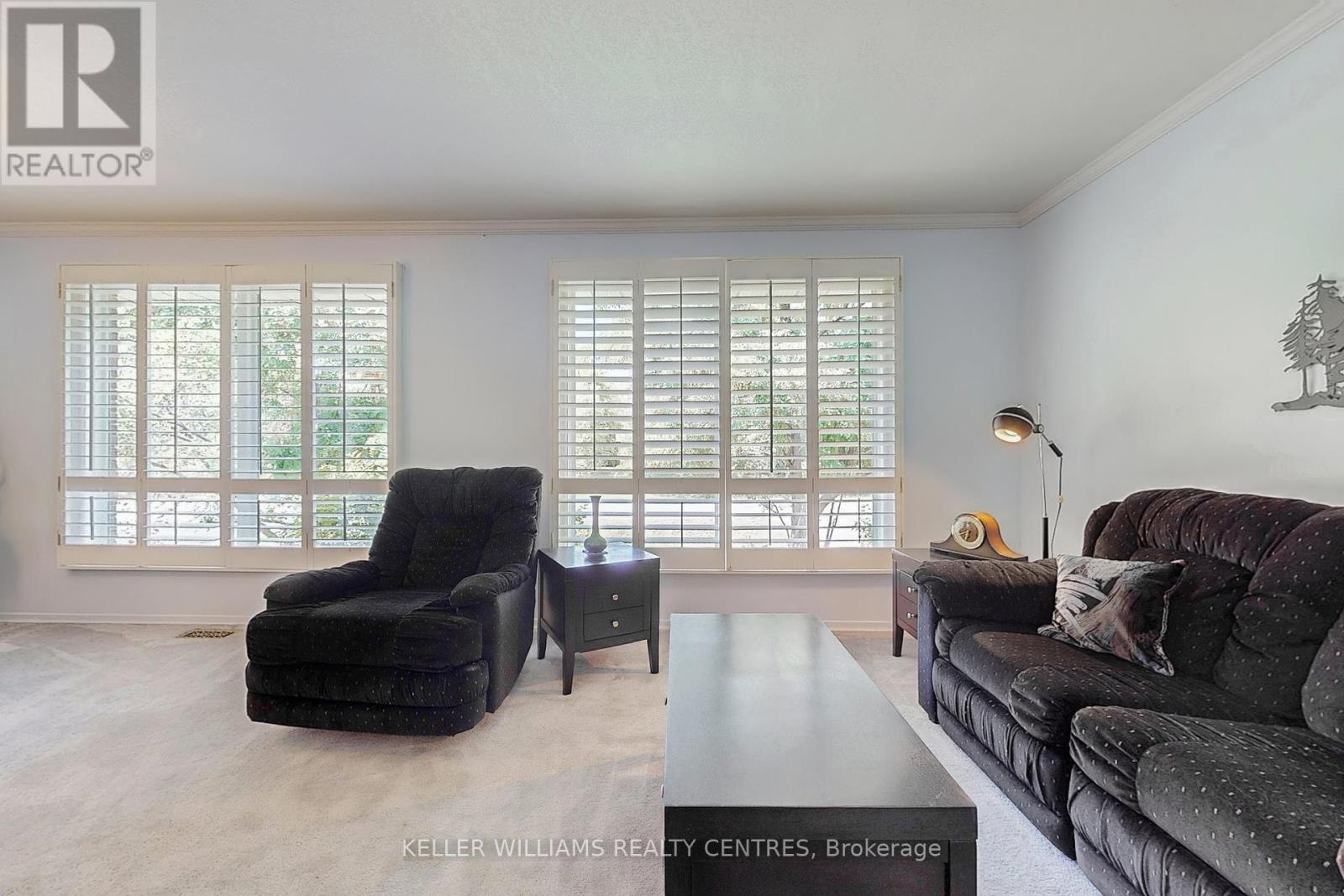 Photo 22 of 19 Adelaide Street, Georgina ON