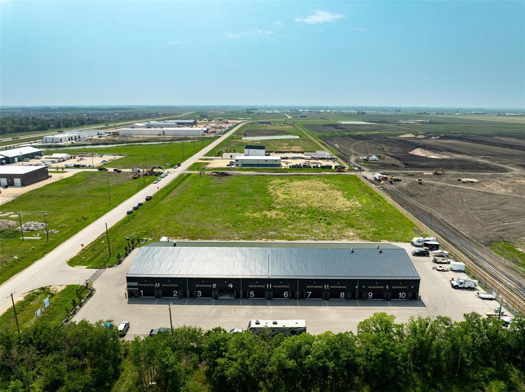 Photo 12 of 377 Rockall Road, Headingley MB