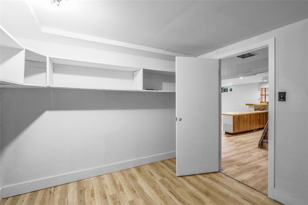 Photo 2 of 50 Teakwood Avenue, Winnipeg MB