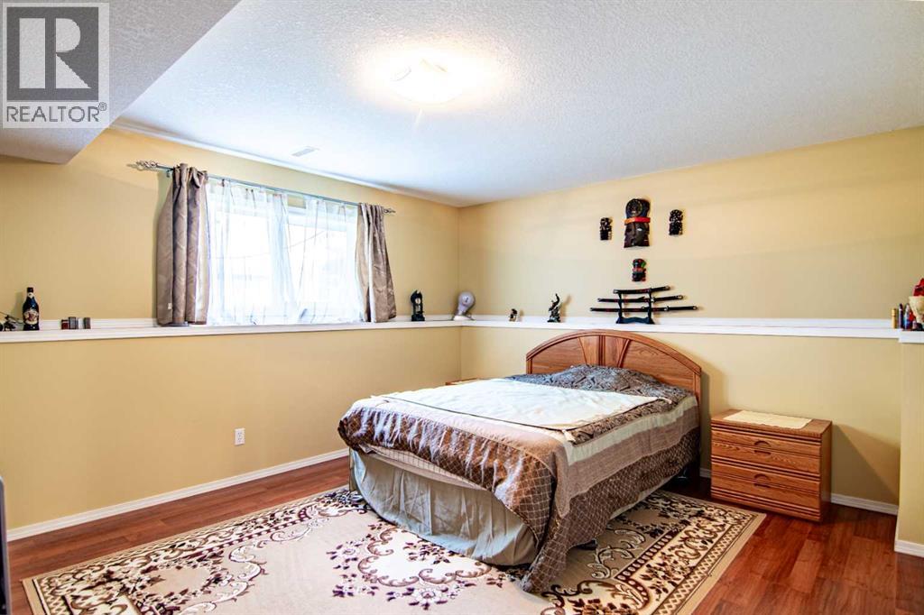 Photo 23 of 4 Isbister Close, Red Deer AB