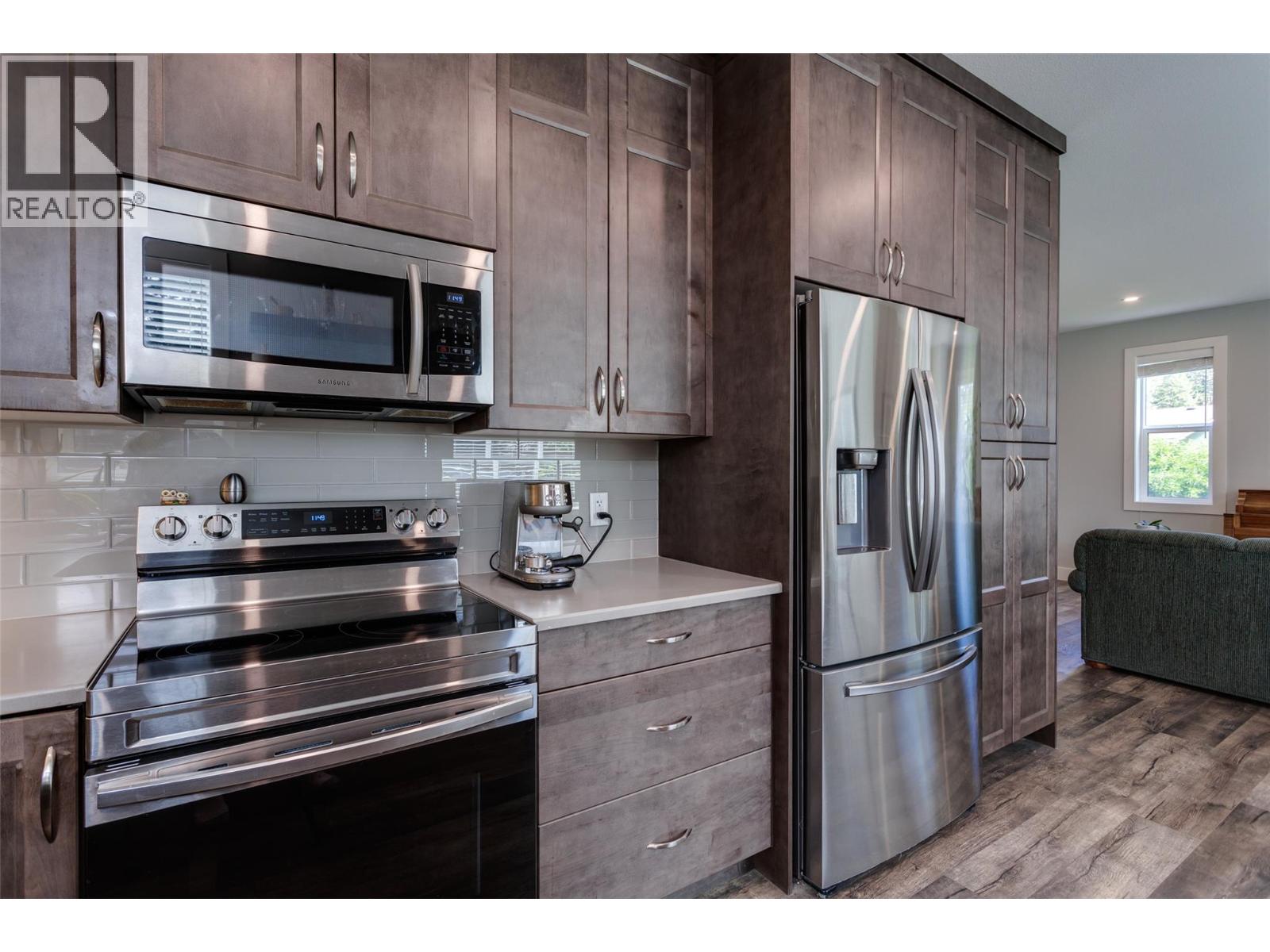  1259 Rio Drive, Kelowna