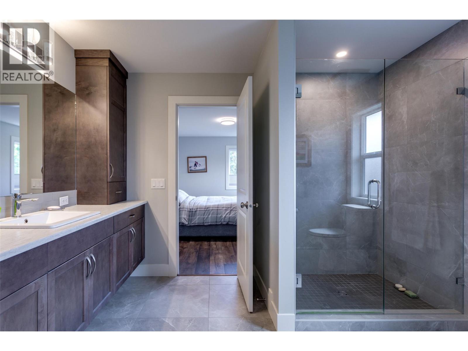  1259 Rio Drive, Kelowna