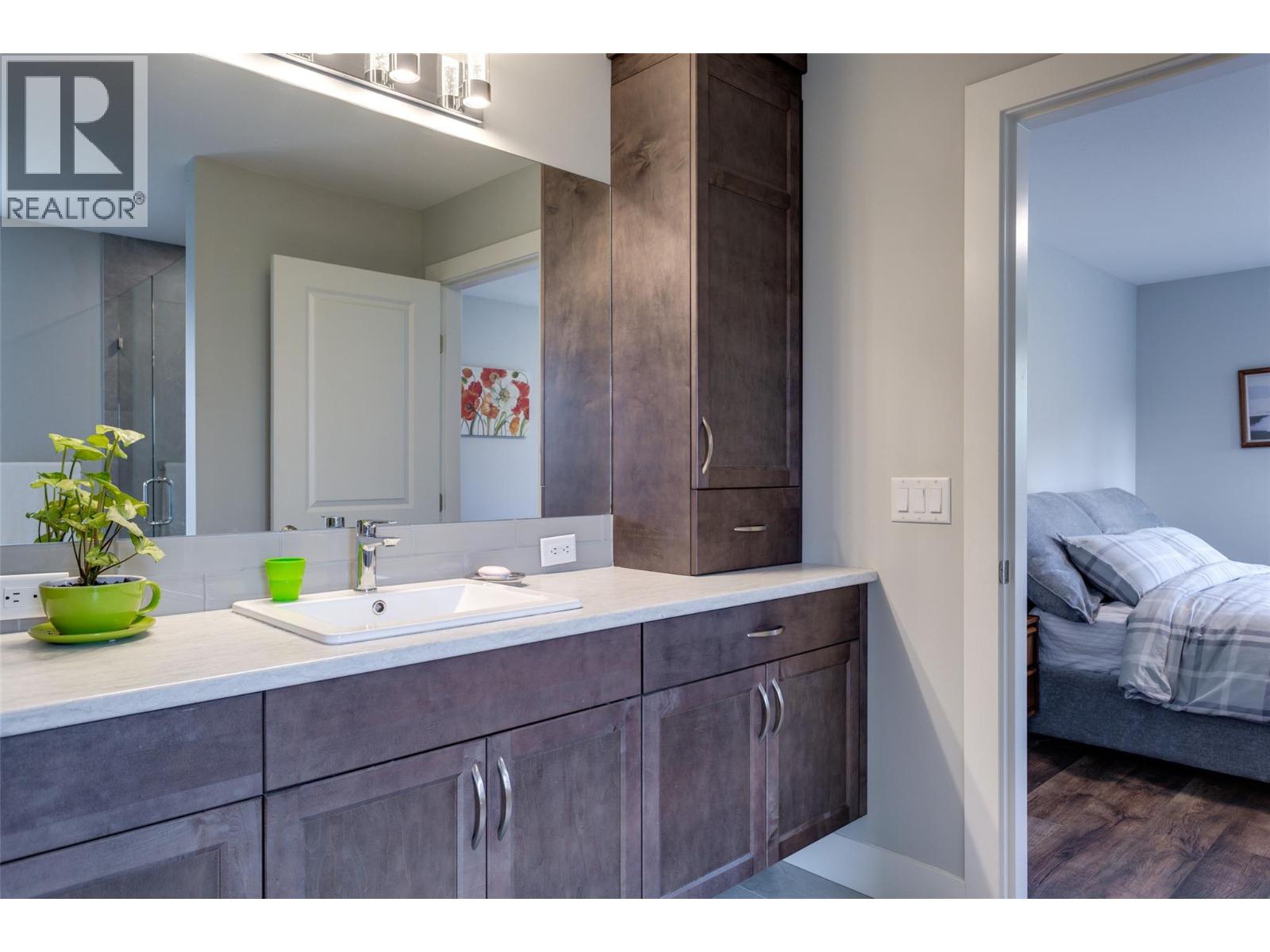  1259 Rio Drive, Kelowna