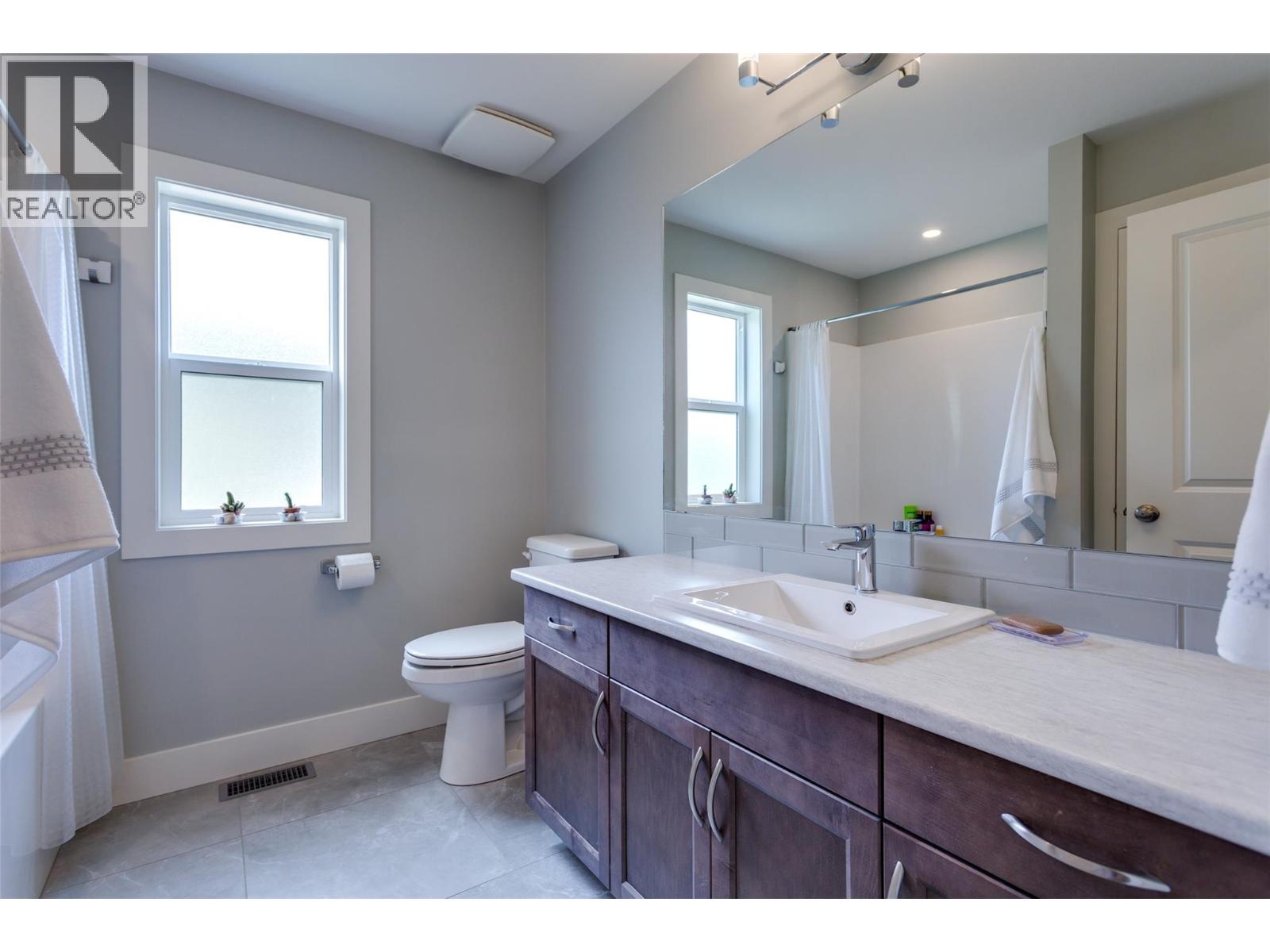  1259 Rio Drive, Kelowna