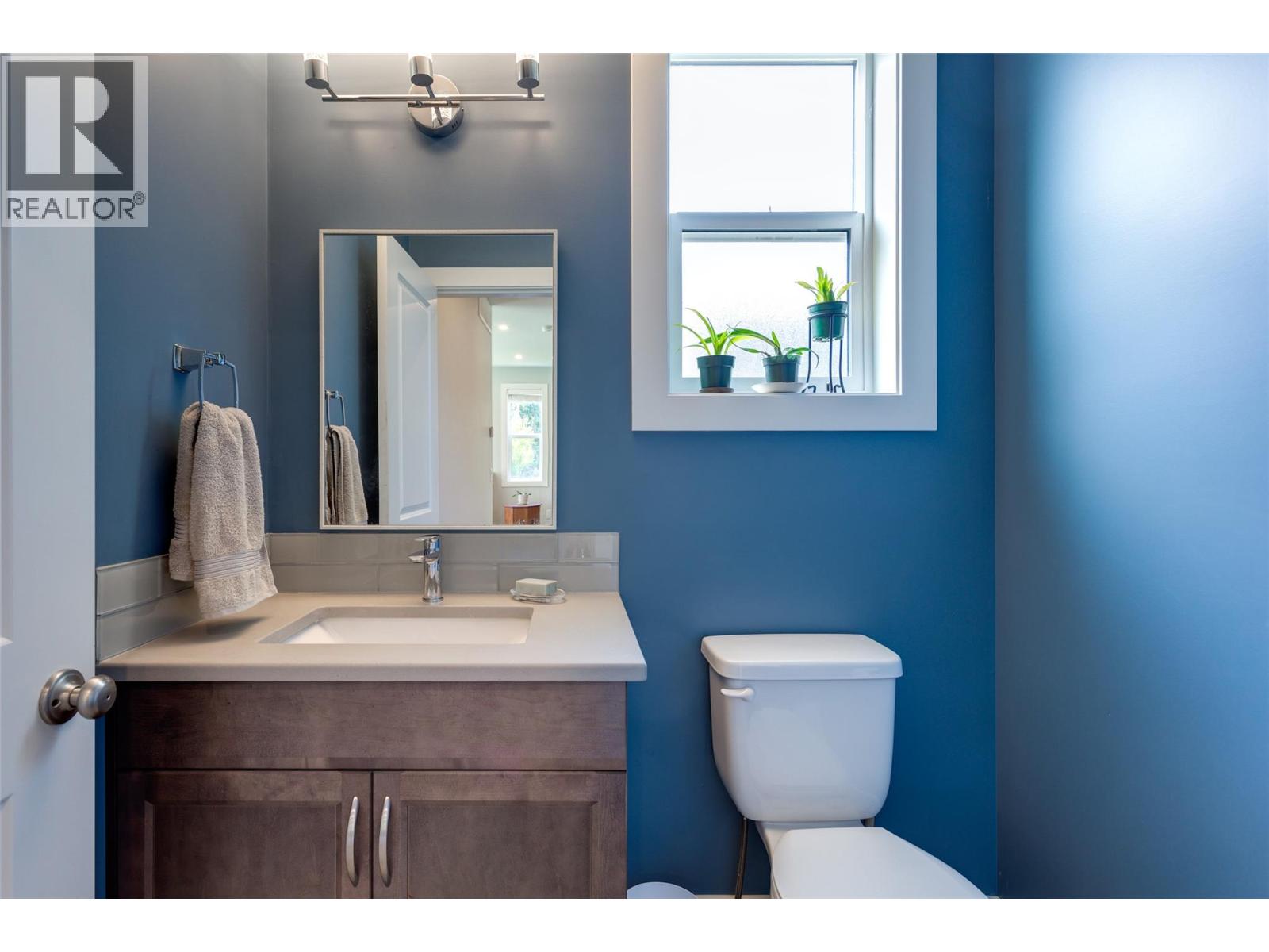  1259 Rio Drive, Kelowna