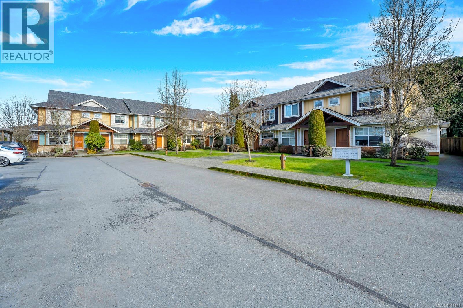 Photo 21 of 13 2529 Alexander St, Duncan BC