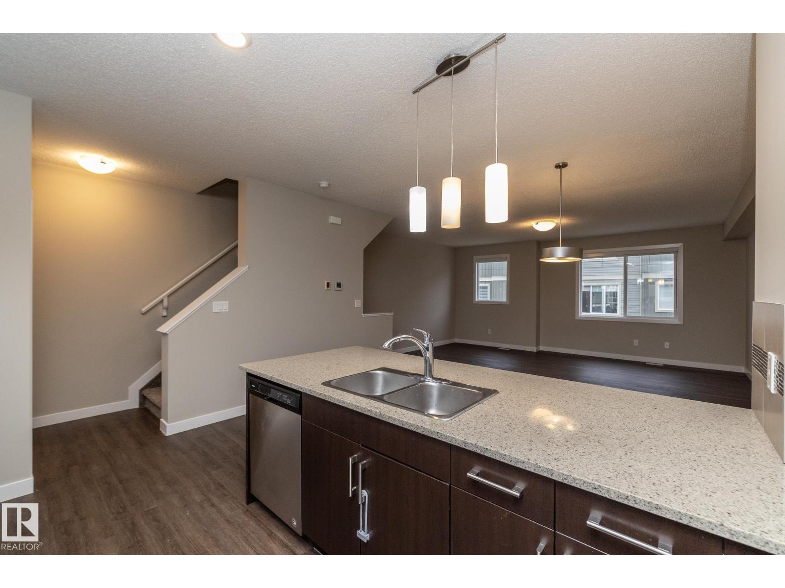 Photo 35 of 22 13139 205 St Nw, Edmonton AB