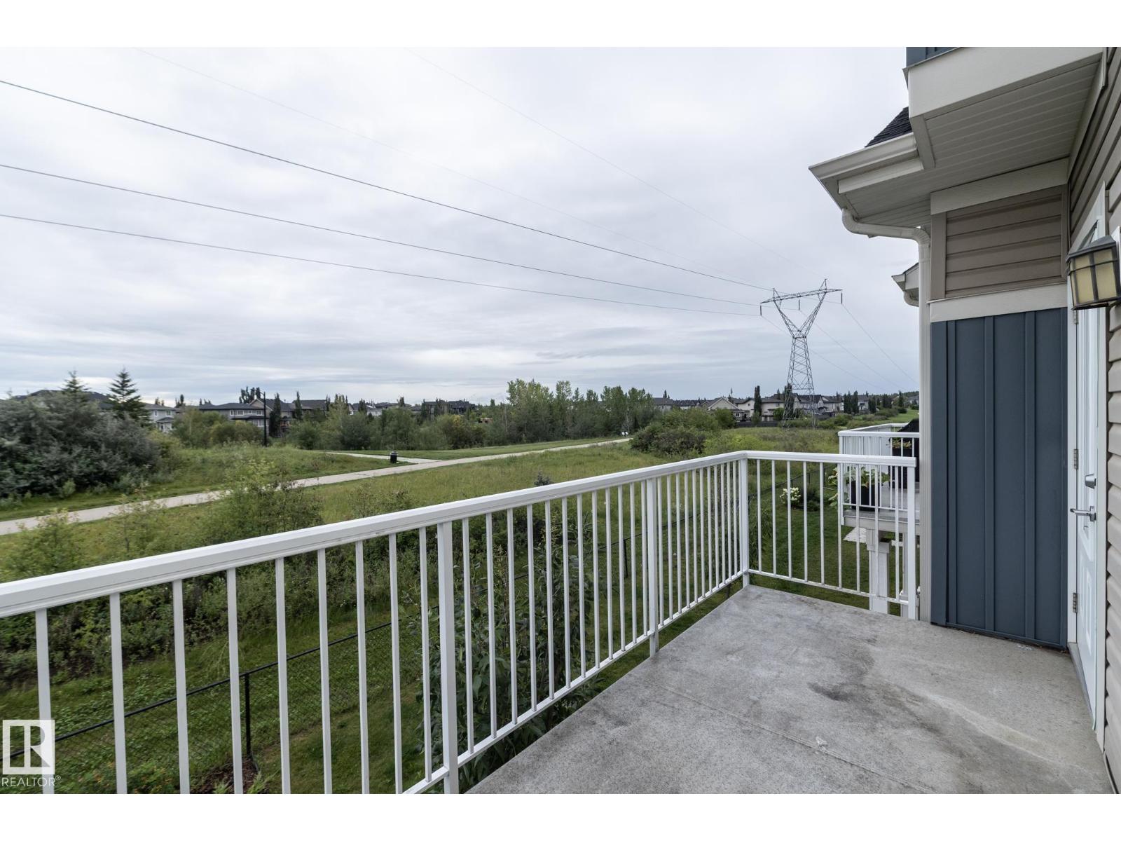 Photo 17 of 22 13139 205 St Nw, Edmonton AB