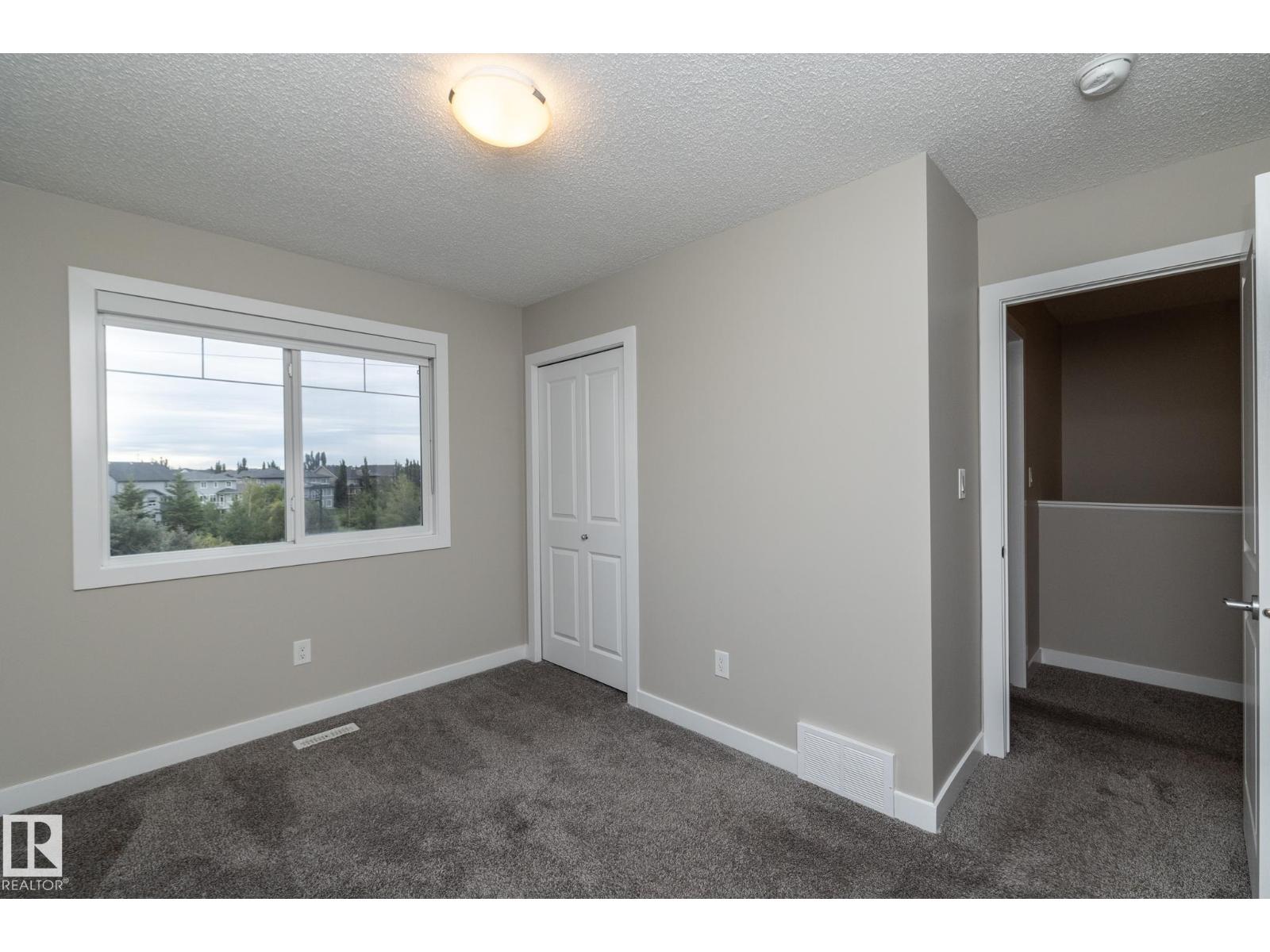 Photo 23 of 22 13139 205 St Nw, Edmonton AB