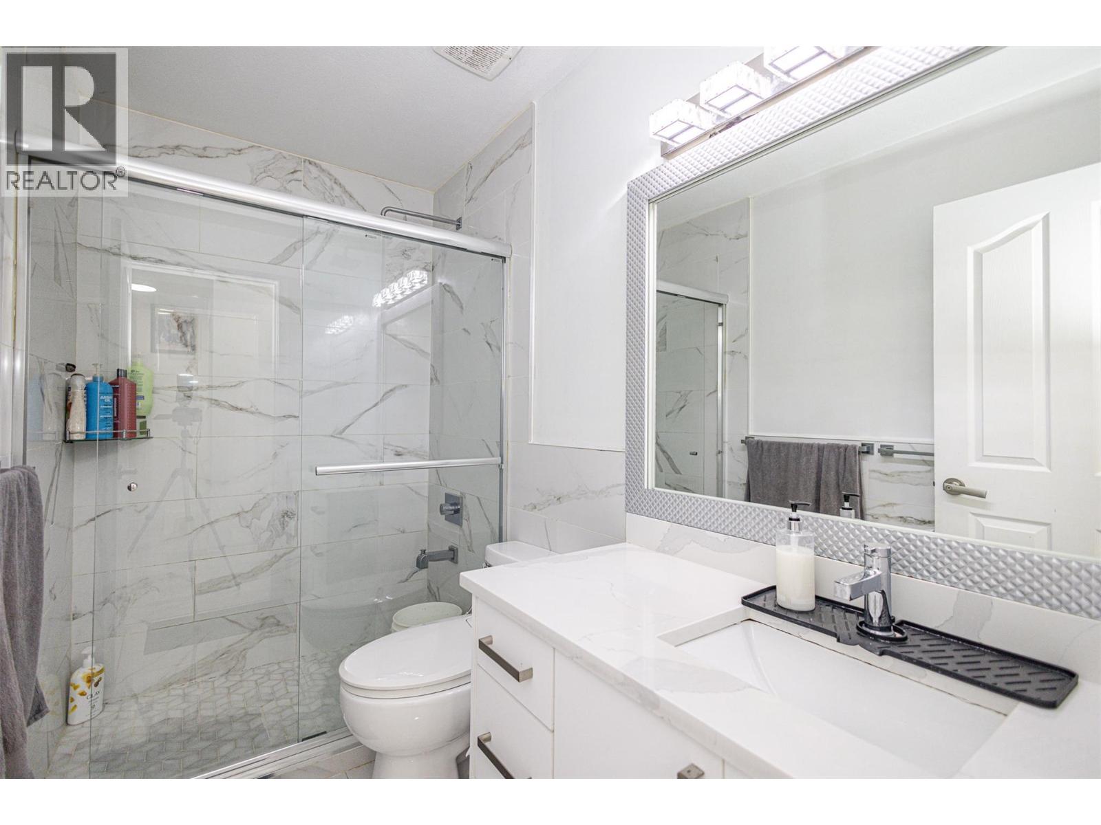  470 Wallace Road, Kelowna