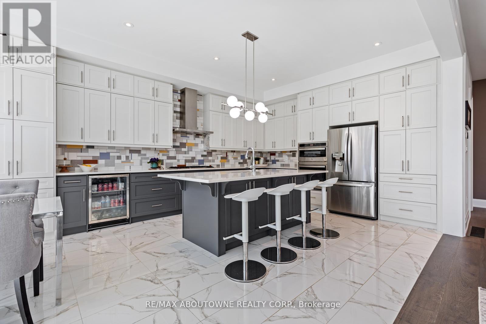 Photo 44 of 1467 Everest Crescent, Oakville ON