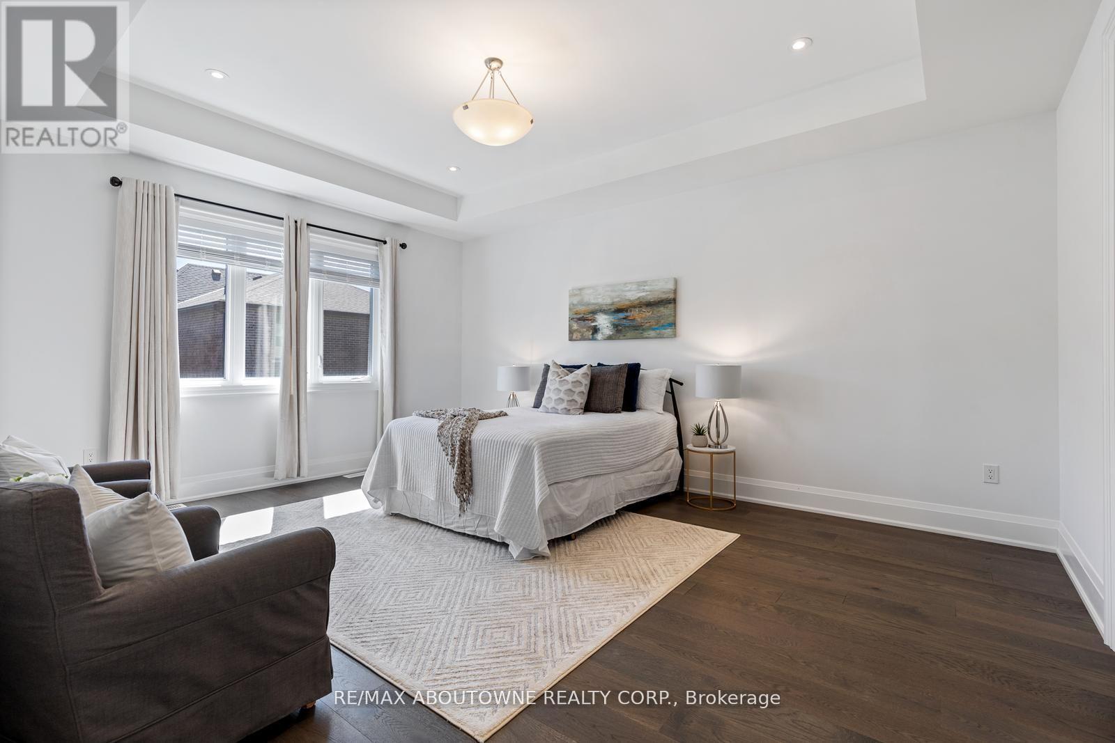 Photo 29 of 1467 Everest Crescent, Oakville ON