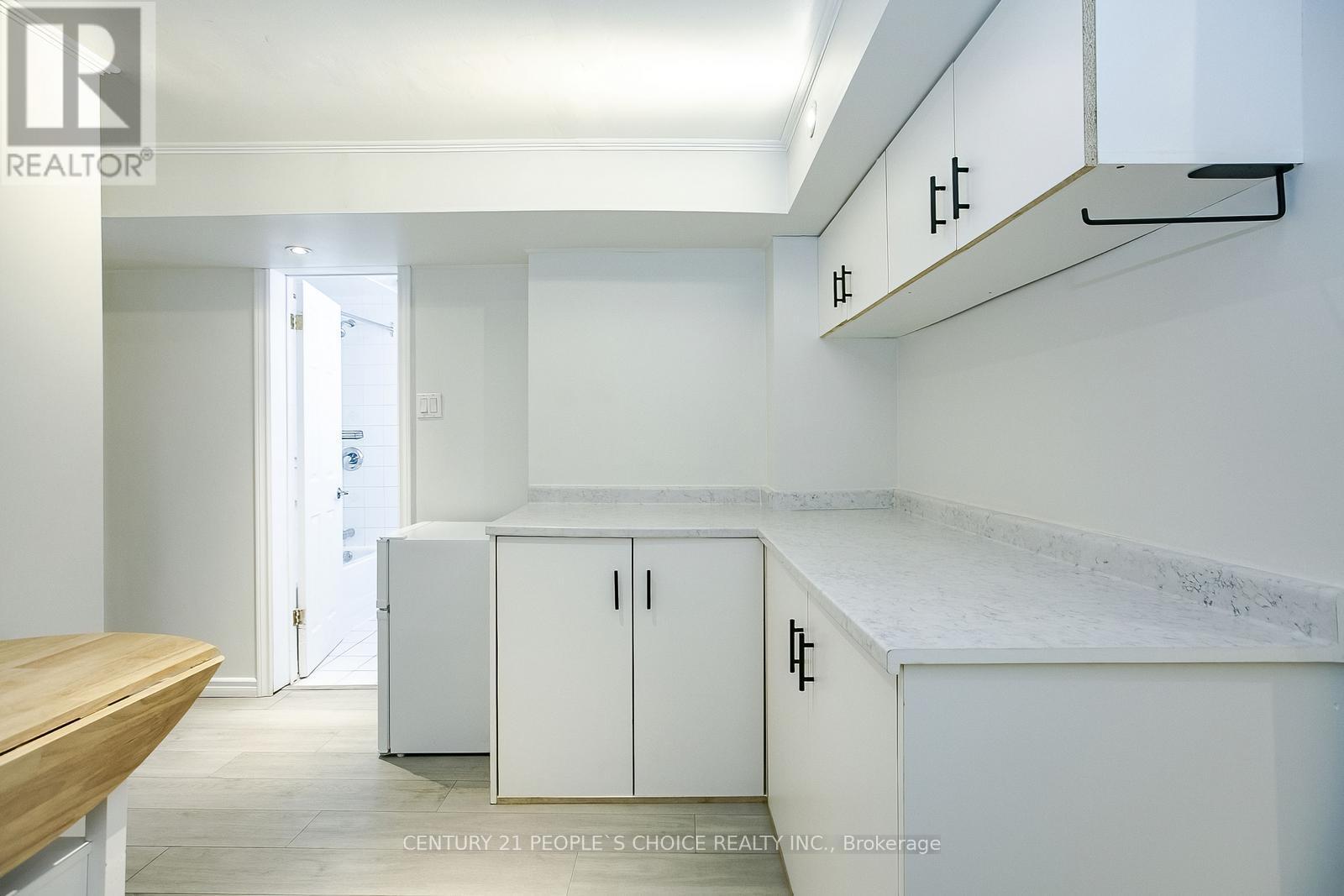 Photo 33 of 240 Simmons Boulevard, Brampton ON
